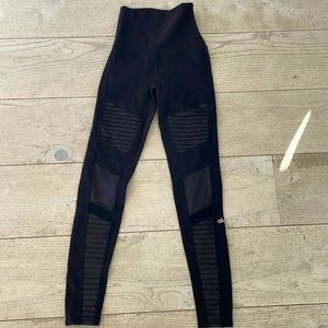 Alo yoga moto leggings